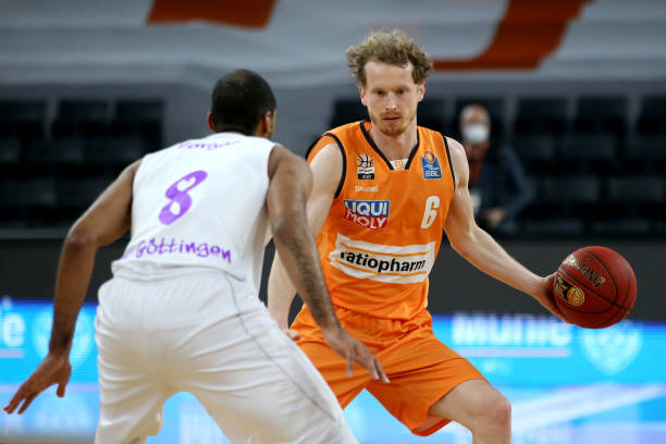 不仅体现在 不仅体现在