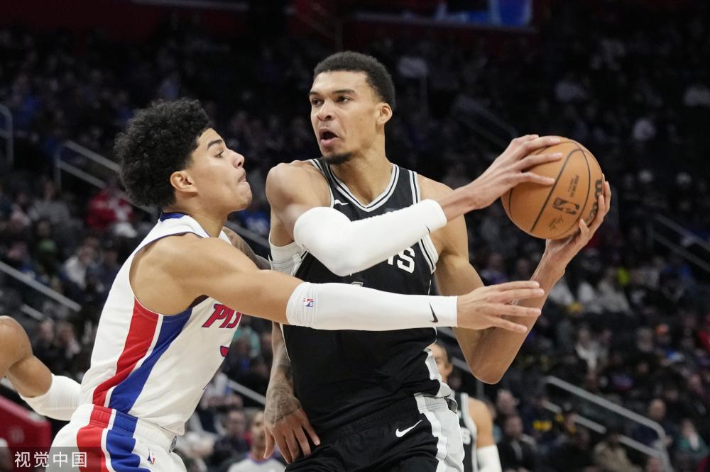 尽管有队员 尽管有队员